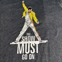 Queen T-Shirt Gray Medium Freddie Mercury The Show Must Go On Graphic Band Tee