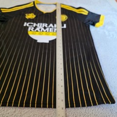 BoxLunch Naruto Shippuden Jersey M Ichiraku Ramen Uzumaki 7 Soccer Shirt Black