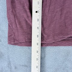 Vuori Current Tech Tee Mens Large Dark Pink Heathered Pocket T-Shirt V182