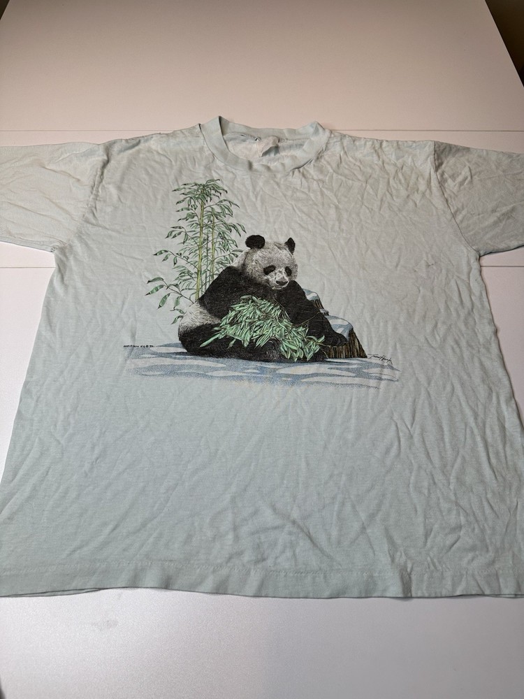 Vintage 90s panda graphic tee #panda #graphictee