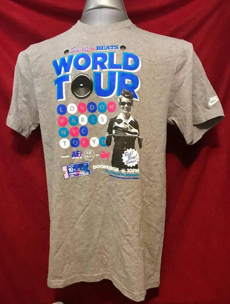 Nike WORLD TOUR Men’s Size Medium Retro AIR MAX DUNK 2011 Vintage T Shirt NWOT