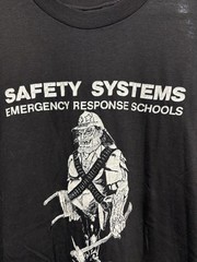 Vintage Firefighter Emergency Response School Funny Fireman T Shirt Fits Large