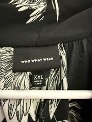 Who what Where Shirt, Black and Green Silky Long Sleeved Blouse. Size XXL.