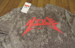 Nike Dri-Fit Heavy Metal Logo Tee T-Shirt Size Large Multi DH0220 033 Brand New