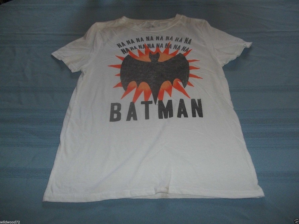 NA NA NA NA NA N A Batman T-Shirt Size S