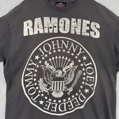 2008 Ramones T Shirt Mens Vintage Size 2XL Band Tee Black Y2K Concert/Tour Shirt
