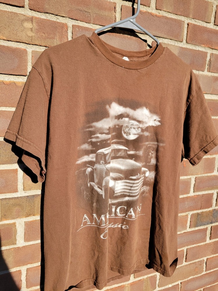 Delta Pro Weight Men’s Medium American Classic Truck Brown T-Shirt