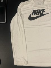 Nike Long Sleeve T Shirt Men’s Small White Black Athletic Hoodie Jacket Used