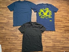 Lot of 3 pcs Men’s T-Shirts Short Sleeve Size S: 2 pcs Blue and 1 pcs Black