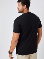 Fresh Clean Threads – Medium 4 pack – Premium Black T-Shirts