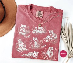 Woodland Raccoon Forest Animal Graphic Comfort Tee Soft Cozy Gift Unisex