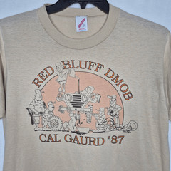 Vintage 1987 Red Bluff DMOB Cal Guard T Shirt USA Military Army Jeep Size Large