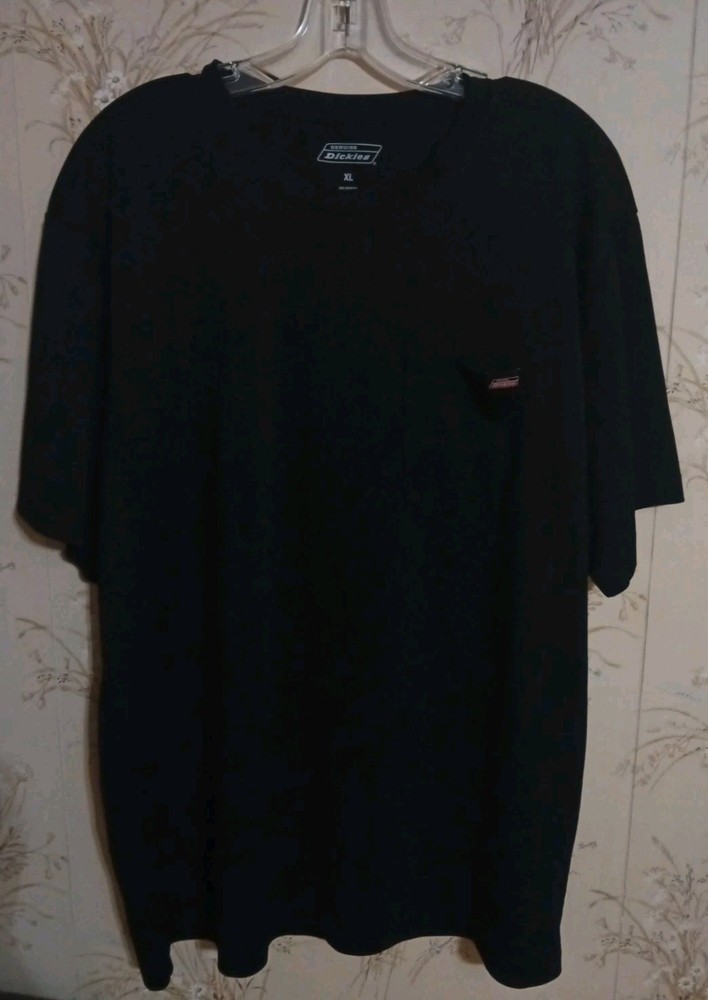 Men’s Dickies Short Sleeve Active/Workwear Pocket Tee.Black XL Crewneck