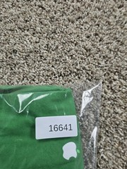 Apple T Shirt Medium Green Long Sleeve Crew Neck Cotton Graphic Employee