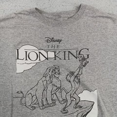 The Lion King Shirt Mens Extra Large Gray Simba Mufasa Graphic Crew Tee