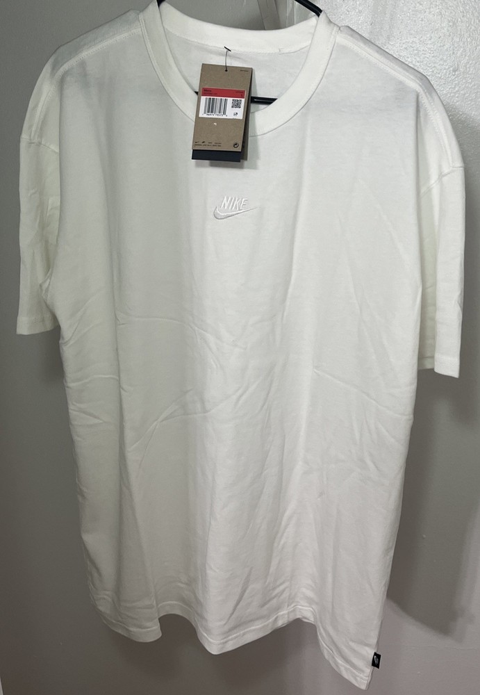 Nike Men’s NSW Prem Essential T-Shirt SS Crew Pure White Size XL NEW WITH TAGS