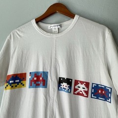 COMME des GARCONS SHIRT Invader T-shirt Large Cotton Asymmetrical Print