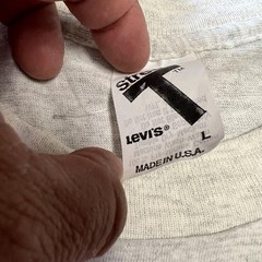 Vintage Levi’s Button Your Fly Shirt Mens Large Gray 501 90s USA Graphic Tee