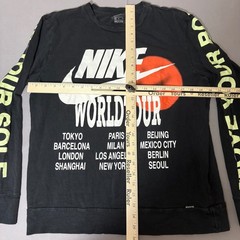 Nike Long Sleeve Shirt Mens Medium Black World Tour Graphic Move Your Body