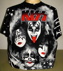 Kiss Rock Band All Over Print T-Shirt Size M L XL 2XL 3XL First Lineup XXL XXXL