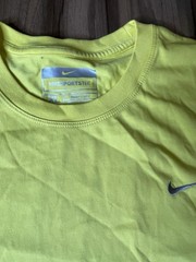 NWOT Nike mens Tee YELLOW Sz XL