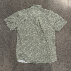 (Size M) ONeill Mens Green Paisley Floral Short Sleeve Button Down Shirt