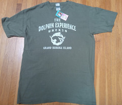 NWT Dolphin Experience Unexso Grand Bahama Island Medium Olive Green T Shirt