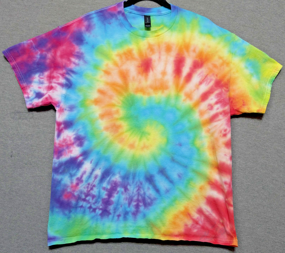 Handmade Tie Dye Rainbow Spiral Pattern Tee Shirt XL 22×28 Cotton Gildan