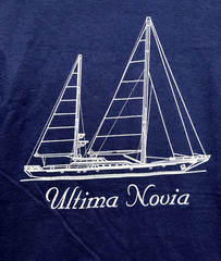 Fruit of the Loom-Men Size XL Short Sleeve Graphics T-Shirt Navy “Ultima Novia”