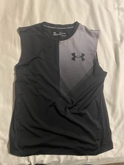 YXL Under Armour Men’s Sleeveless Training Tank Top – Black & White
