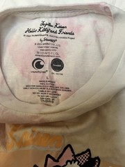 Jujutsu Kaisen x Hello Kitty Shirt Pochacco Yuji Bioworld Sanrio Crunchyroll, L