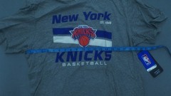 NEW YORK KNICKS BASKETBALL EST 1946 47 T-SHIRT GREY SIZE LARGE NEW WITH TAGS
