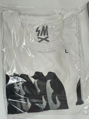 2001 ‘I JUST GOTTA BE ME’ ROCKHOPPER NATIONAL GEOGRAPHIC TEE