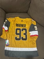 Mitch marner Vegas gold knights jersey men’s size Large (52) new