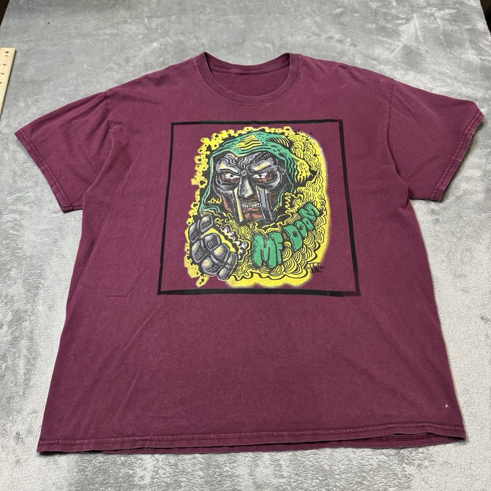 2020 RARE MF DOOM Double Sided Burgandy Shirt Mens Size XL (23×27)