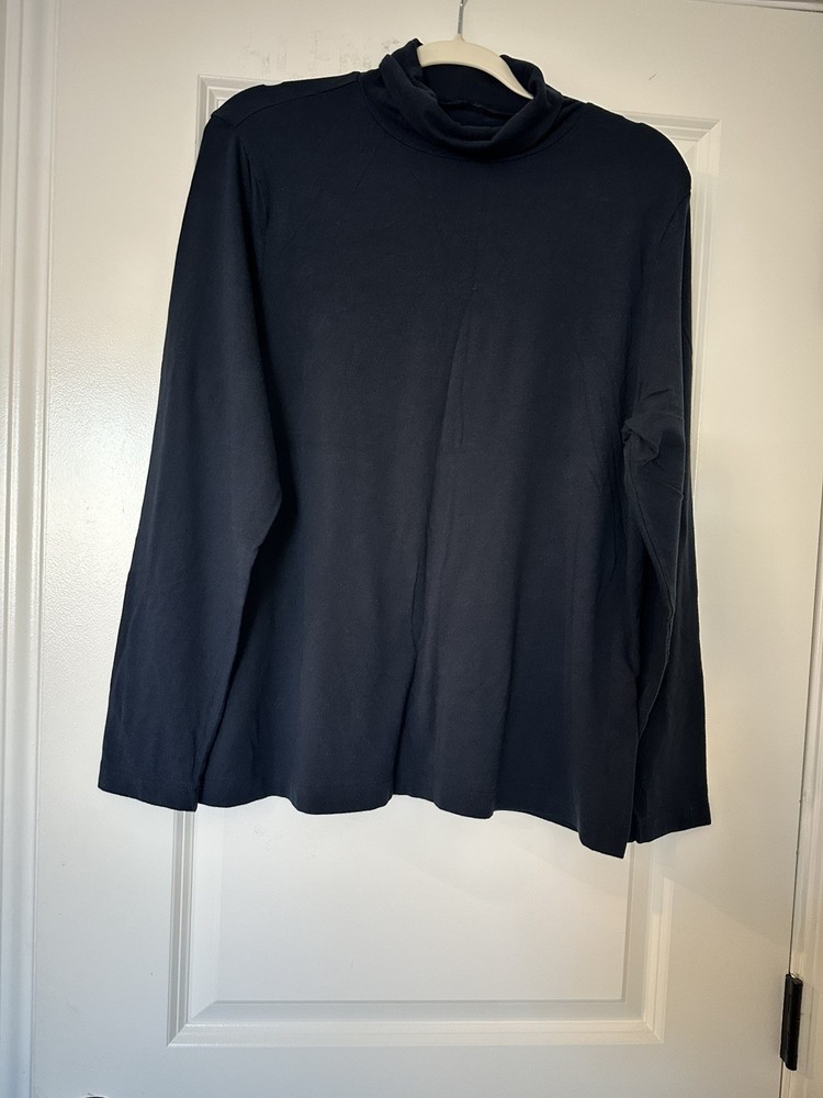 Banana Republic Shirt Mens XL White Timeless Turtleneck Long Sleeve Tee Stretch