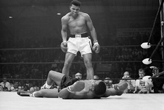 Muhammad Ali Float Like A Butterfly Sting Like A Bee Quote Men’s T Shirt