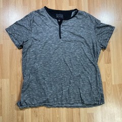 Converse Short Sleeved Henley (Men’s Size XL) • Black & Heathered Gray Shirt
