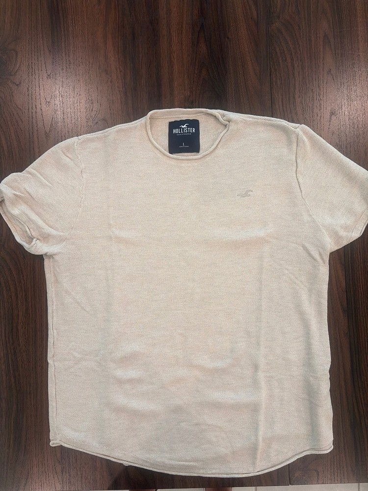 Hollister Men’s Beige Knit Crew Neck Sweater Size Large