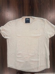 Hollister Men’s Beige Knit Crew Neck Sweater Size Large