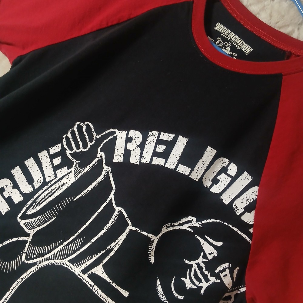 True Religion World Tour Buddha Graphic Raglan T-Shirt Black Red Size Medium