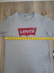 Levi’s Men’s Graphic Tee Tshirt Sz L Gray