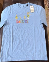 Dockers T-shirt Castro District SF Richard Ceely Design Blue Medium Slim Fit