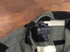 lots of 2 mens shirts hollister and amer Rag size M