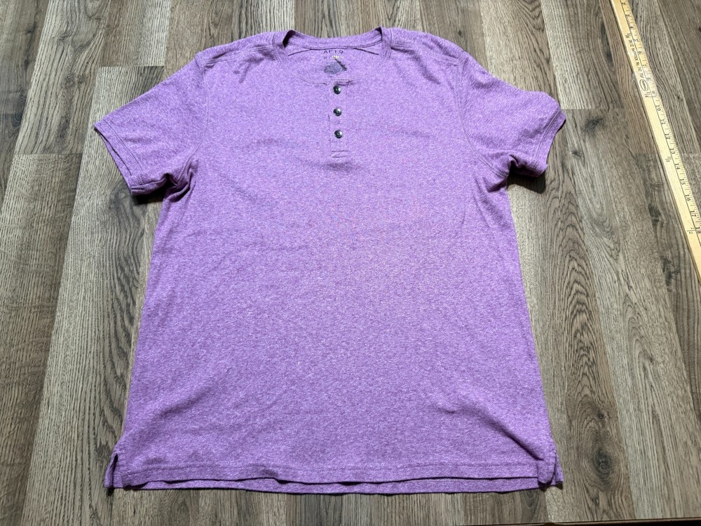 APT. 9 Shirt, Men’s Size Medium Purple Short Sleeve 3/4 Button Premier Flex