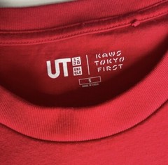 Kaws Tokyo First x Uniqlo Tee in Red, Men’s SZ S small high quality tshirt