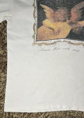 Rosso Fiorentino Cherub Playing a Lute Shirt MD 19” X 25” USA Single Stitch Art