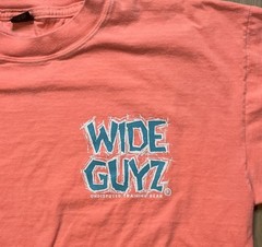Vintage WIDE GUYZ Shirt XL Pink Single Stitch 90s Gym Bodybuilding Muscle Beach