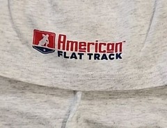 Indian Motorcycle Men’s FLAT TRACK CHAMPIONS T-Shirt, White/Grey 2 XL