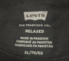 NWT Levi’s 501 T Shirt Relaxed Fit Short Sleeve Graphic Reason Black XL. B3